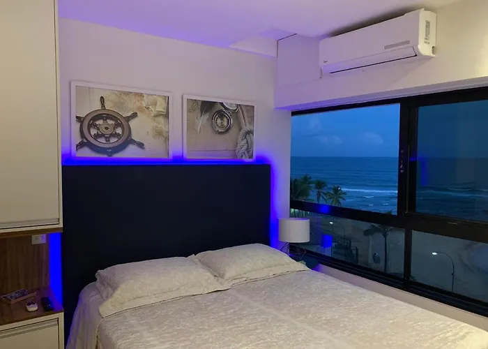 Maravilhoso apartamento 2 quartos vista mar no Ondina Apart